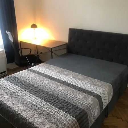 Apartment Krakowski Adres Krakow